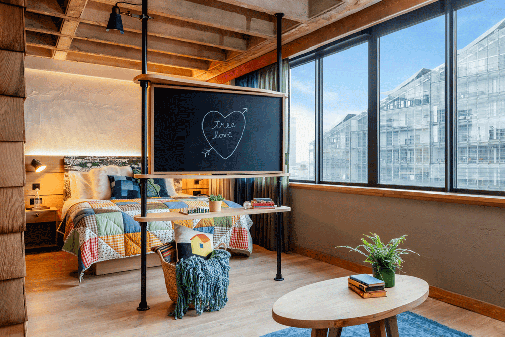 Four Star Treehouse Hotel Manchester reviews